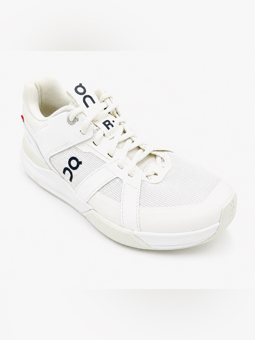 On Running The Roger Advantage Tennis Shoes White Sneakers Women’s Size 8.5